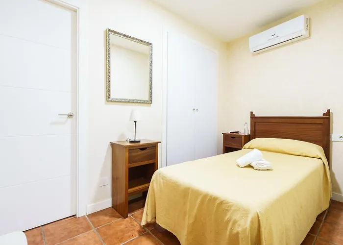 Carlos V Jerez By Vivere Otel