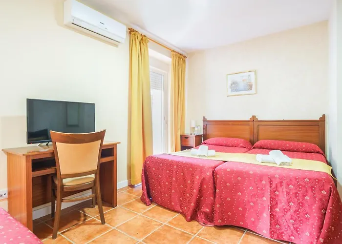 Hotel Carlos V Jerez By Vivere 2*