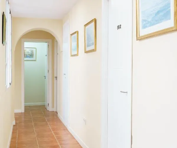 Hotel Carlos V Jerez By Vivere 2*