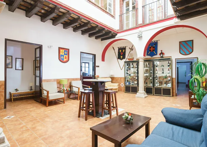 Carlos V Jerez By Vivere Otel 2*