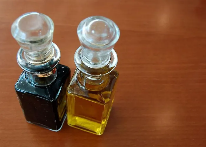 Carlos V Jerez By Vivere מלון 2*