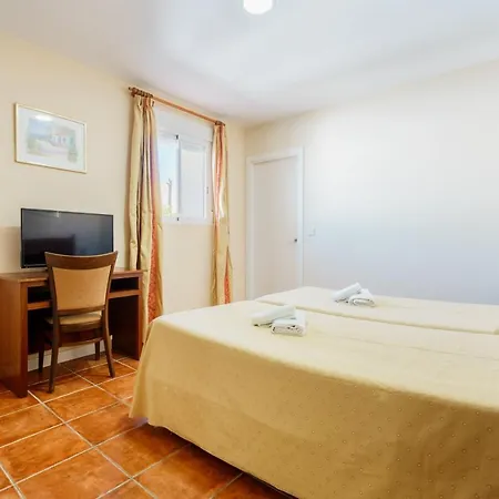 Carlos V Jerez By Vivere Hotel 2*